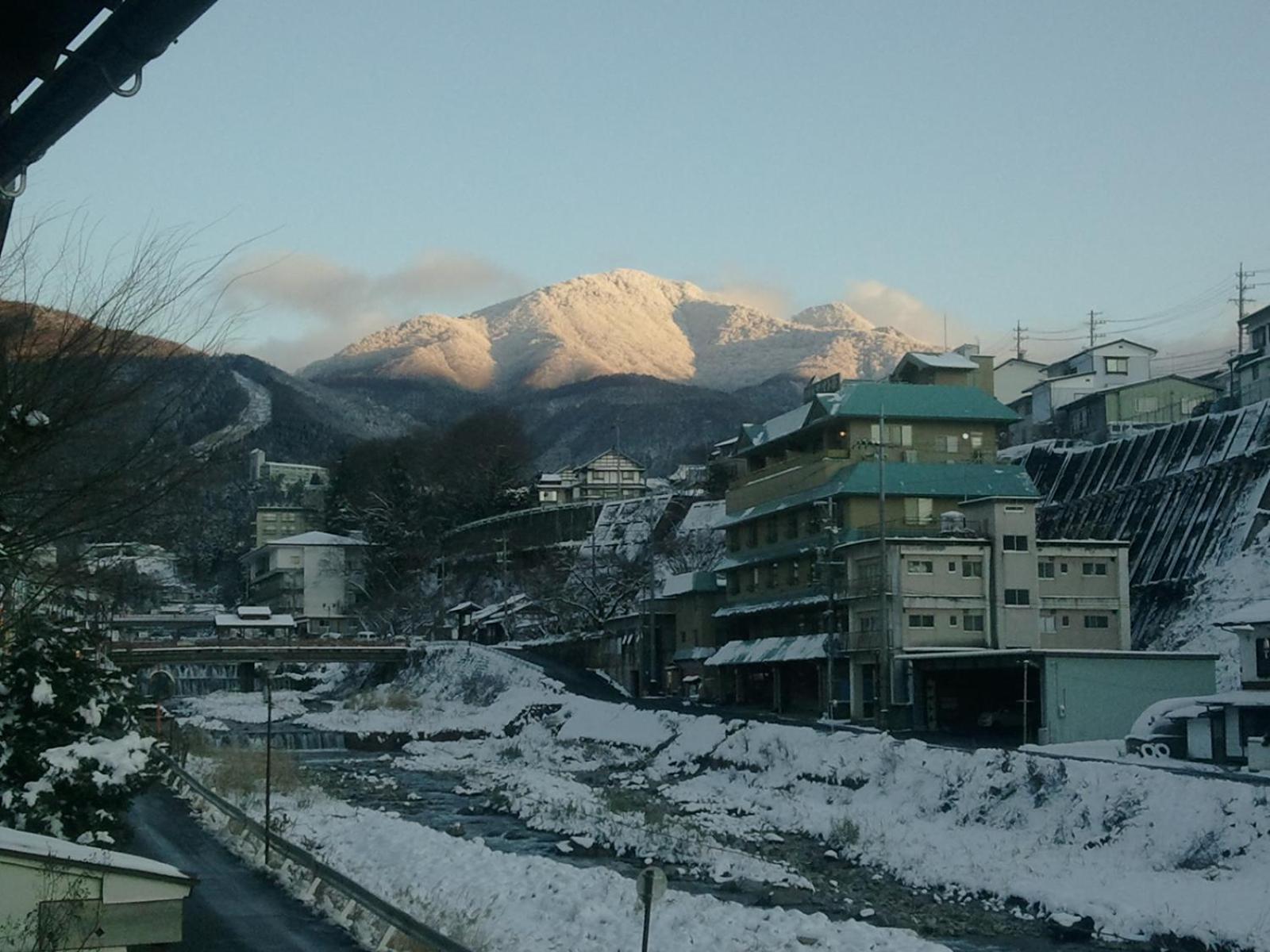 Hôtel Yudanaka Onsen Yamazakiya à Yamanouchi  Extérieur photo