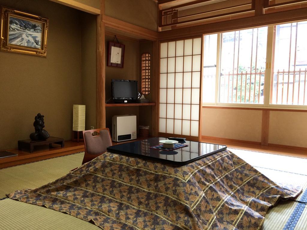 Hôtel Yudanaka Onsen Yamazakiya à Yamanouchi  Extérieur photo